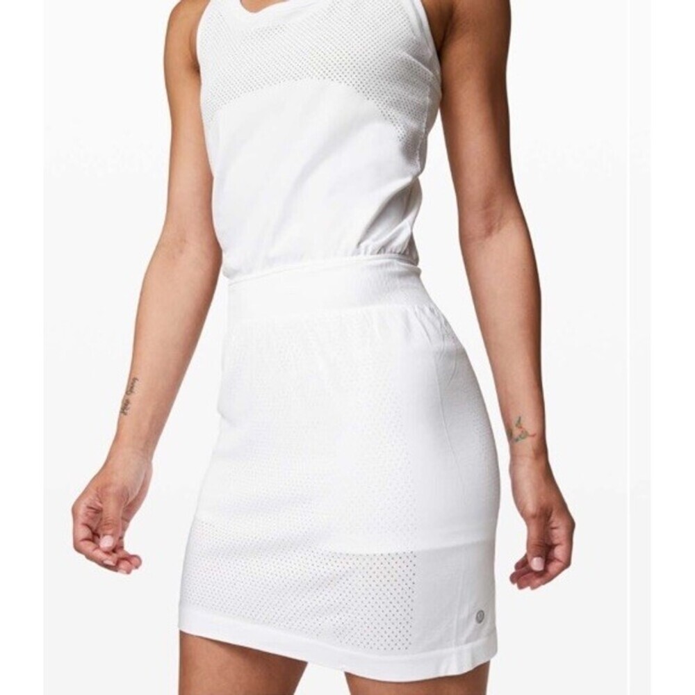Lululemon Flex On Court Dress Tennis White Cross Straps Sleeveless Women 4 Skort - Picture 2 of 8